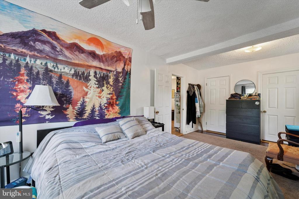 3 W GOWEN AVENUE
