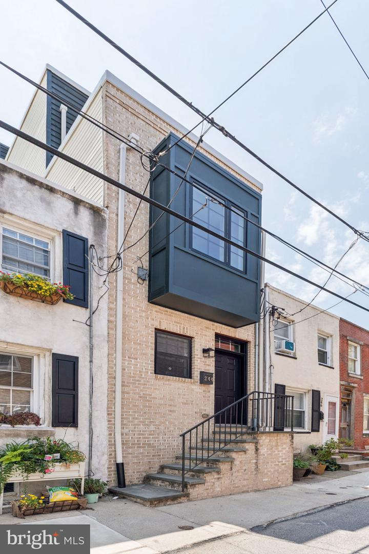 244 Wilder St