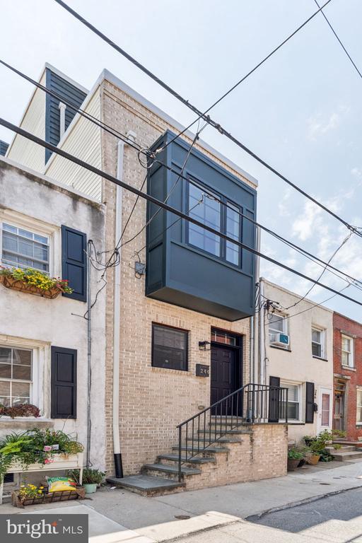 244 Wilder St