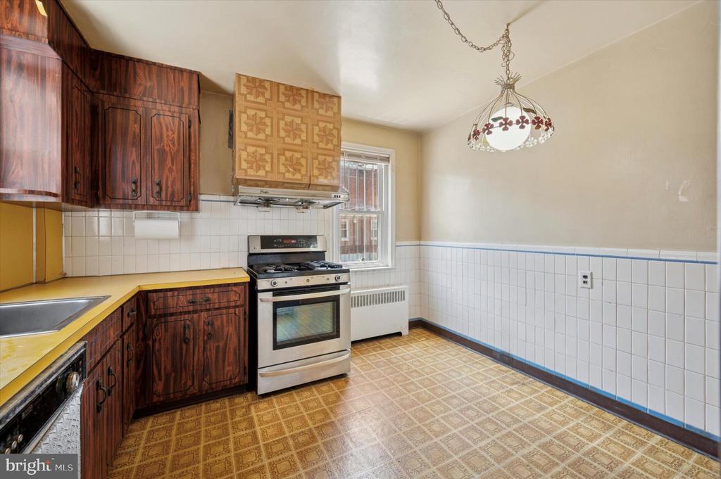 1416 McKinley