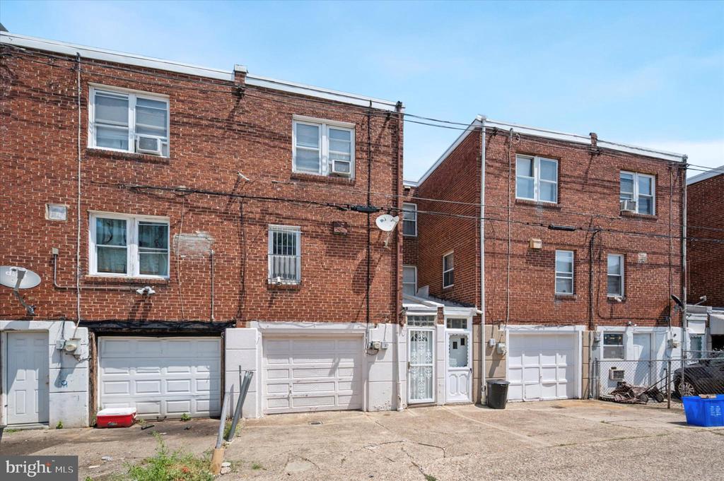 1416 McKinley