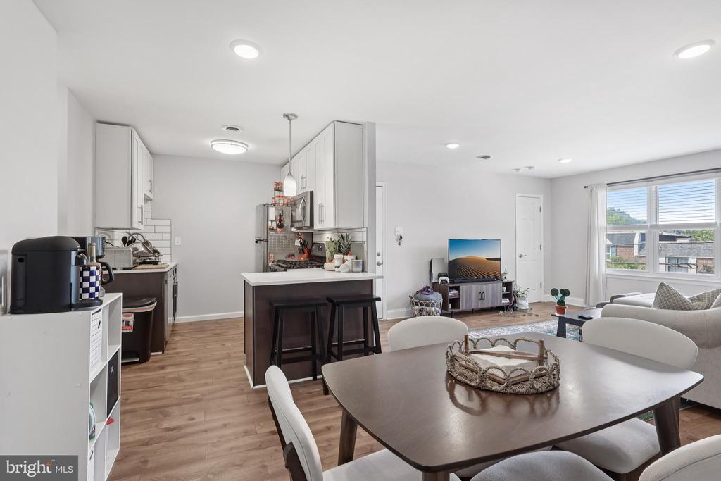4579 Manayunk Ave