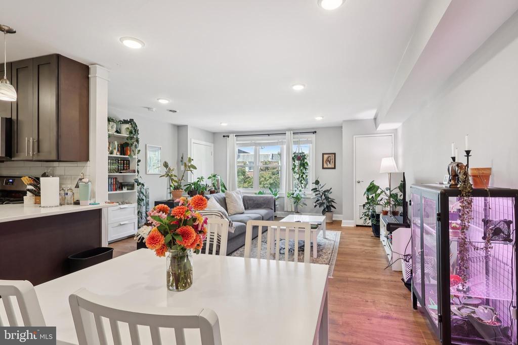 4579 Manayunk Ave