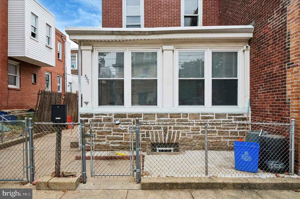 5531 N 2ND STREET