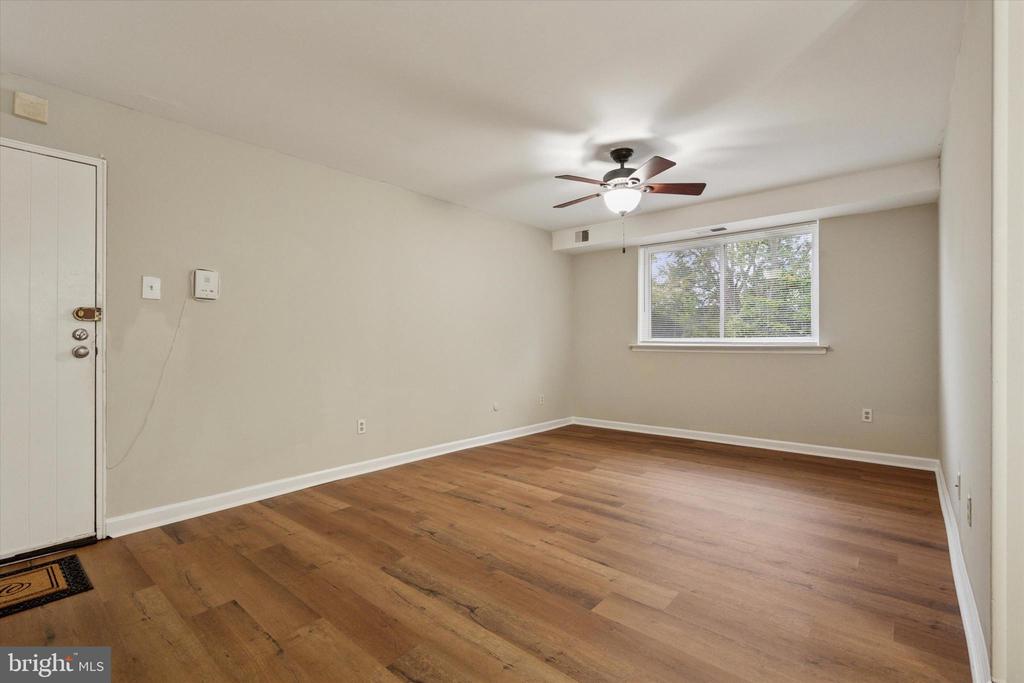 9921 BUSTLETON AVENUE 00 P3