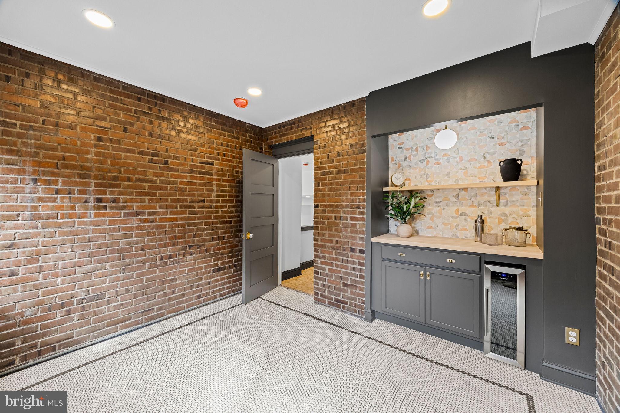 242 LOCUST STREET