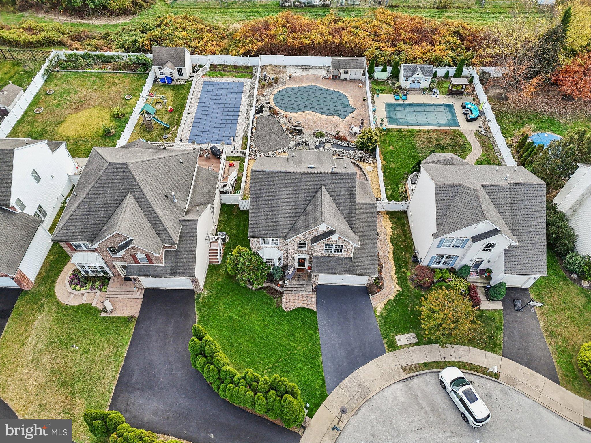 8227 ROSE PETAL DRIVE