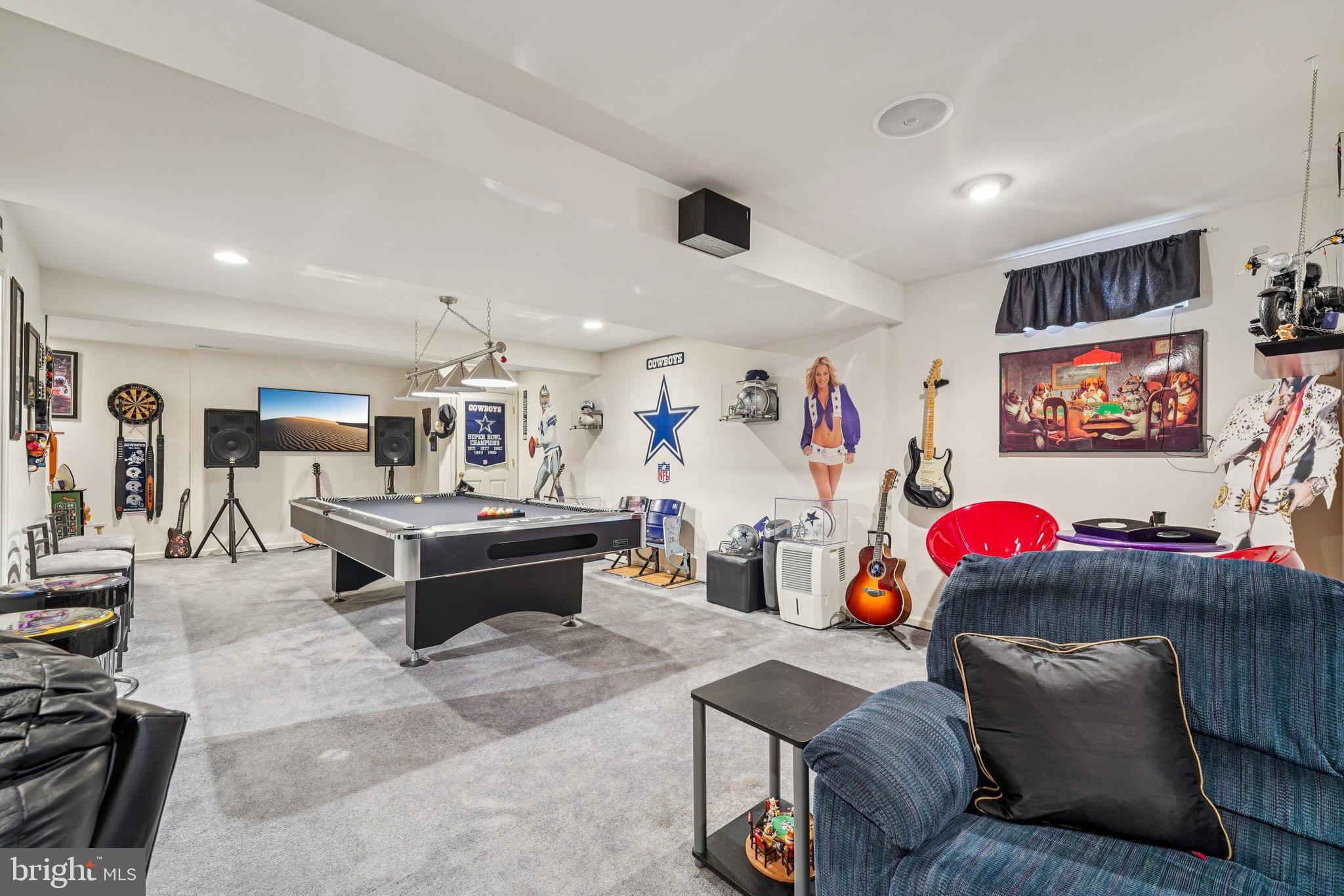 8227 ROSE PETAL DRIVE