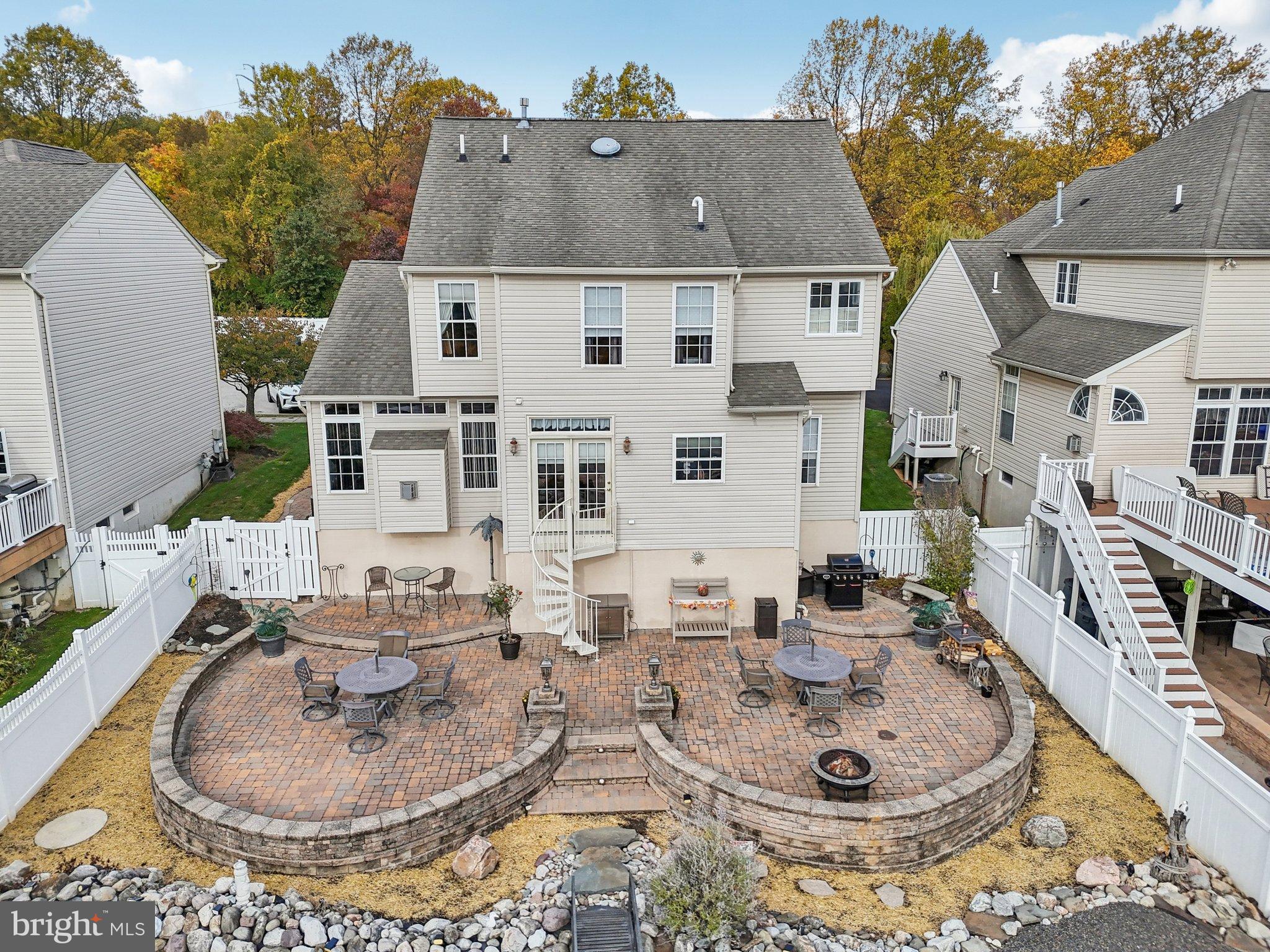 8227 ROSE PETAL DRIVE