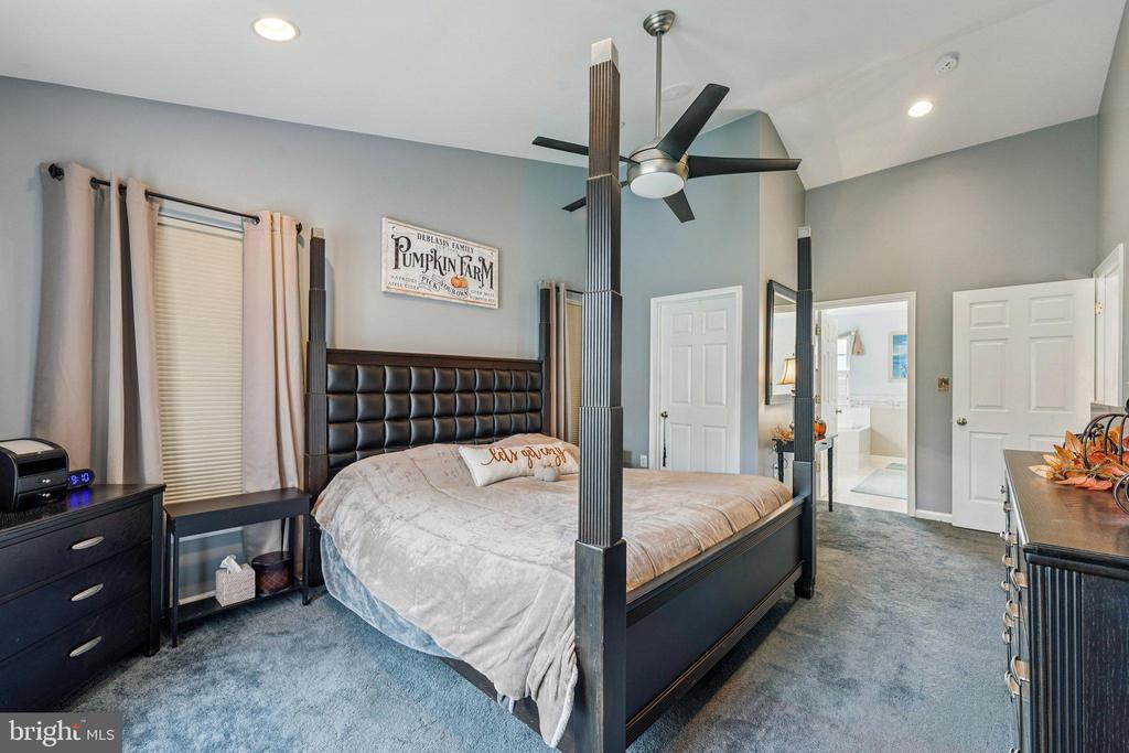 8227 ROSE PETAL DRIVE