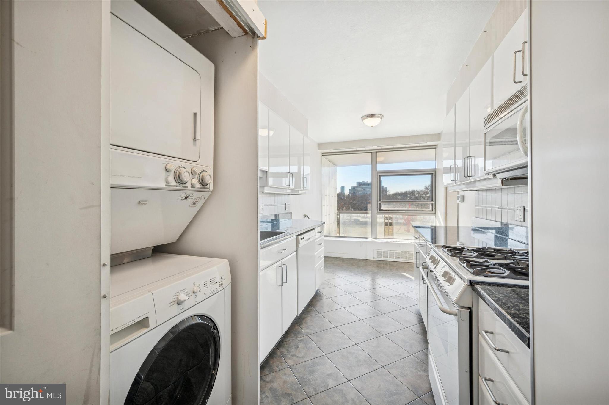 2401 PENNSYLVANIA AVENUE 4C44