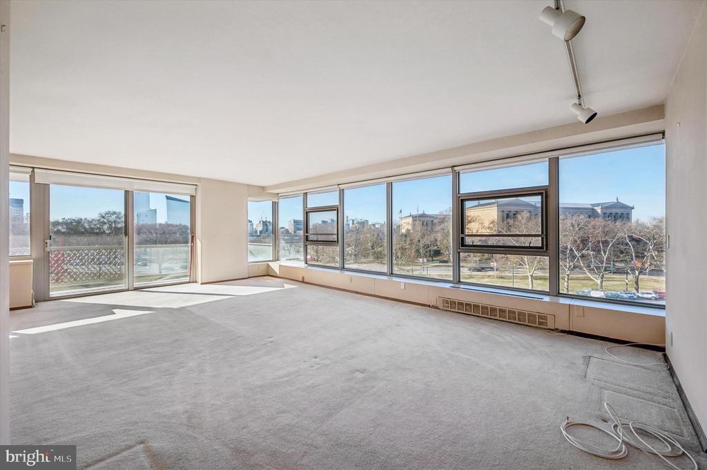 2401 PENNSYLVANIA AVENUE 4C44