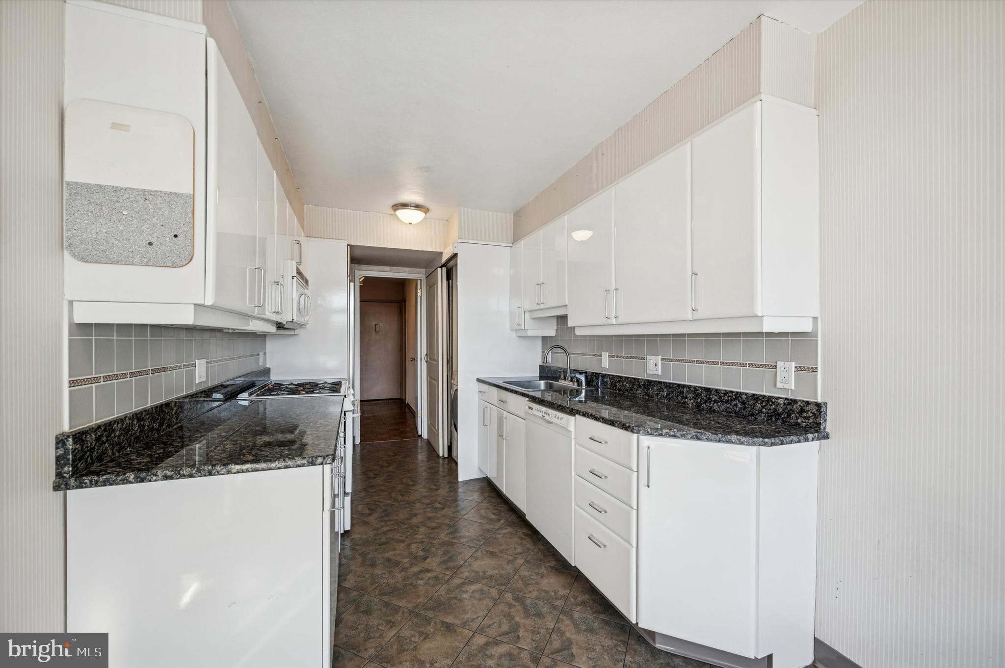 2401 PENNSYLVANIA AVENUE 4C44