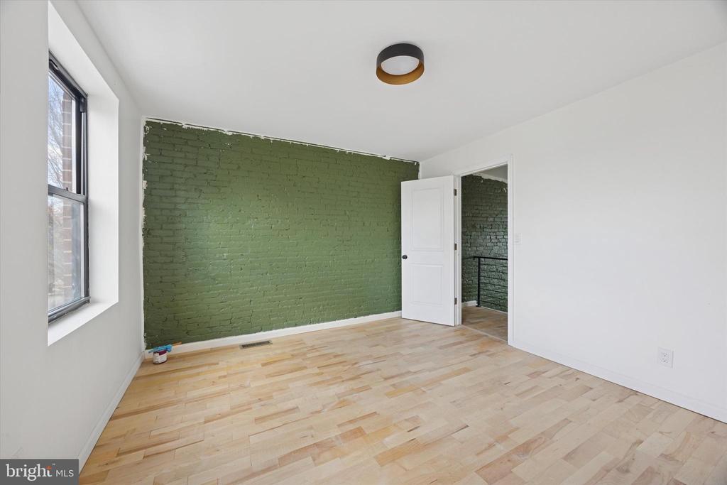 1253 S 32ND STREET