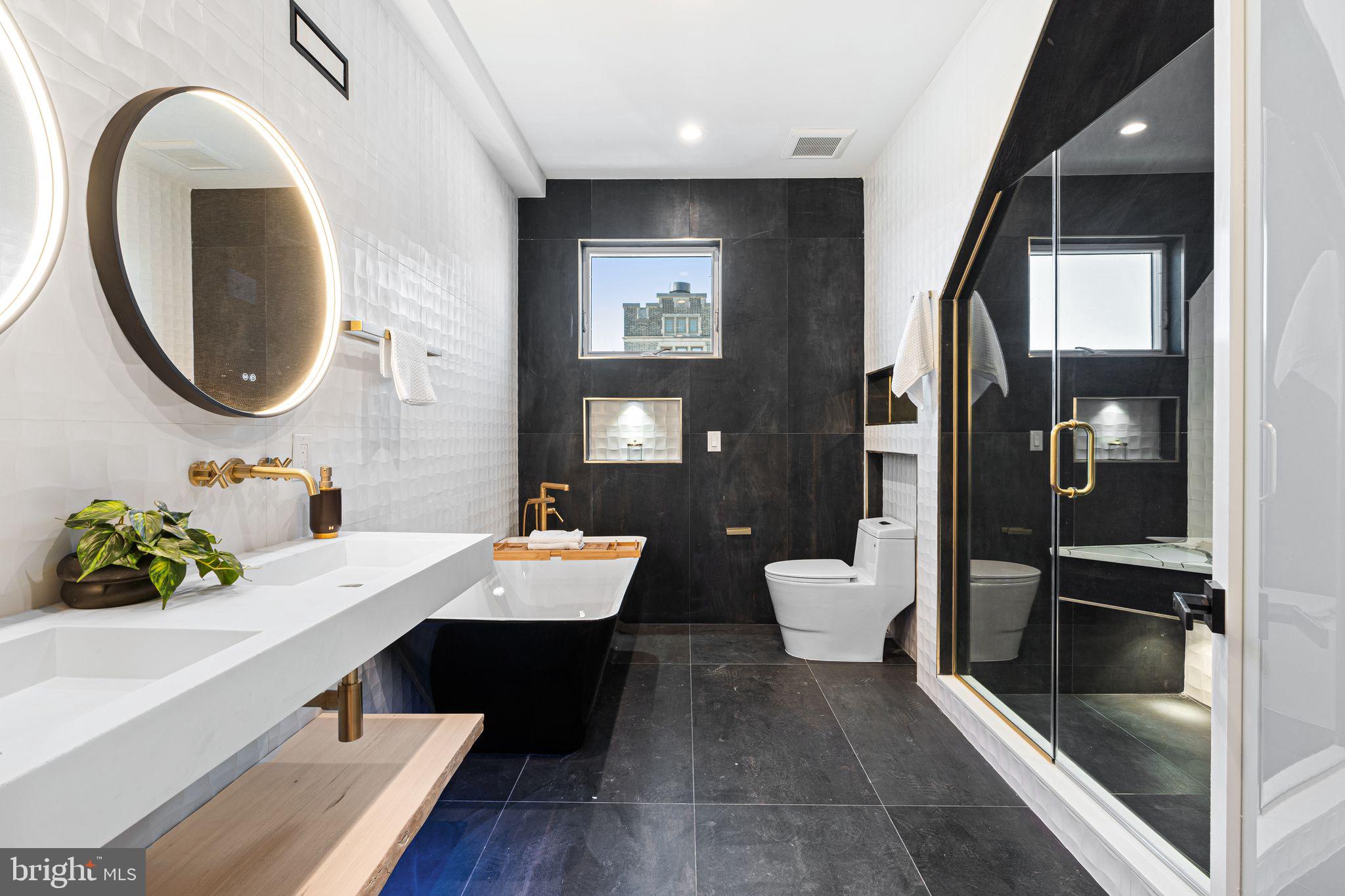 1318 S DORRANCE STREET