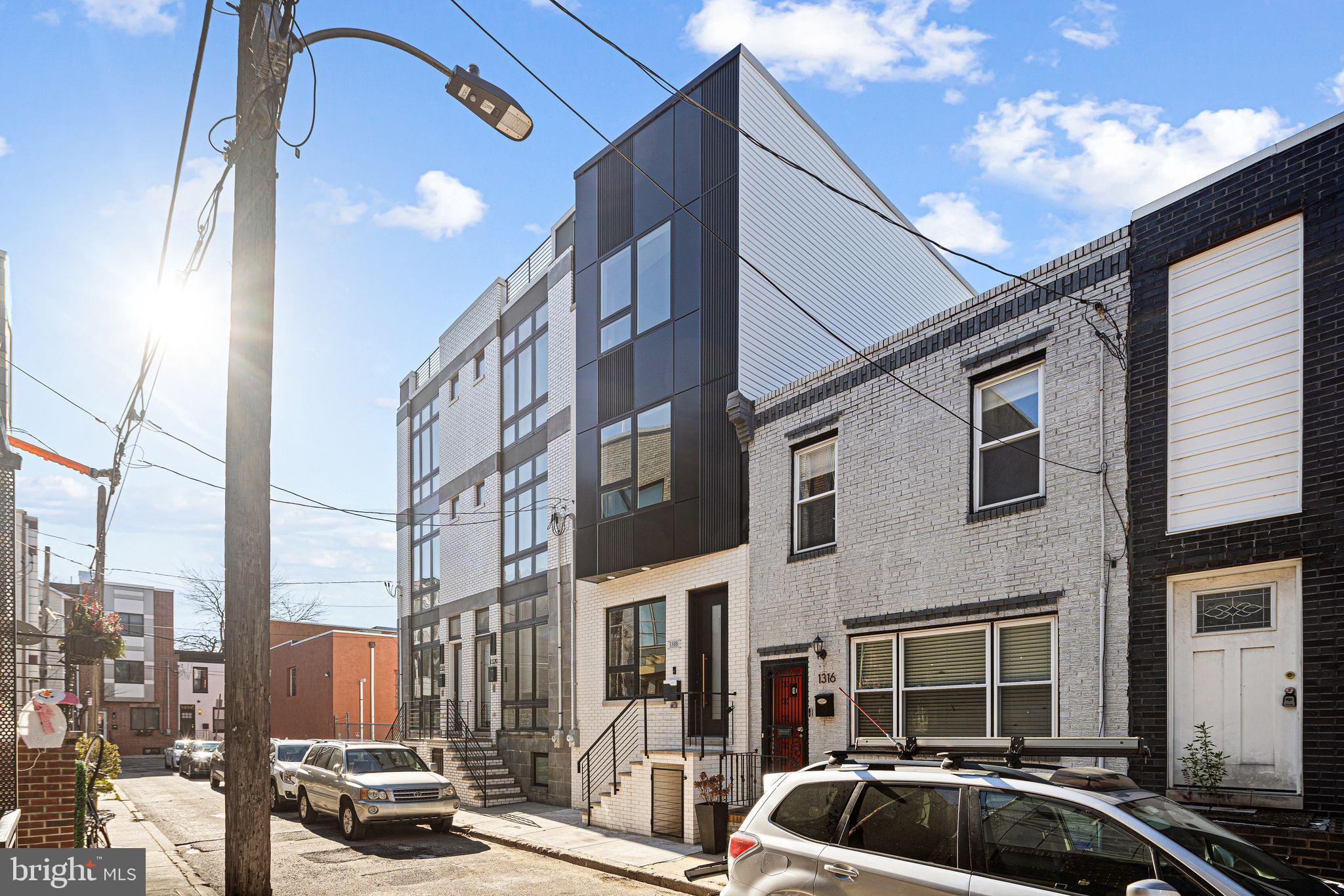 1318 S DORRANCE STREET