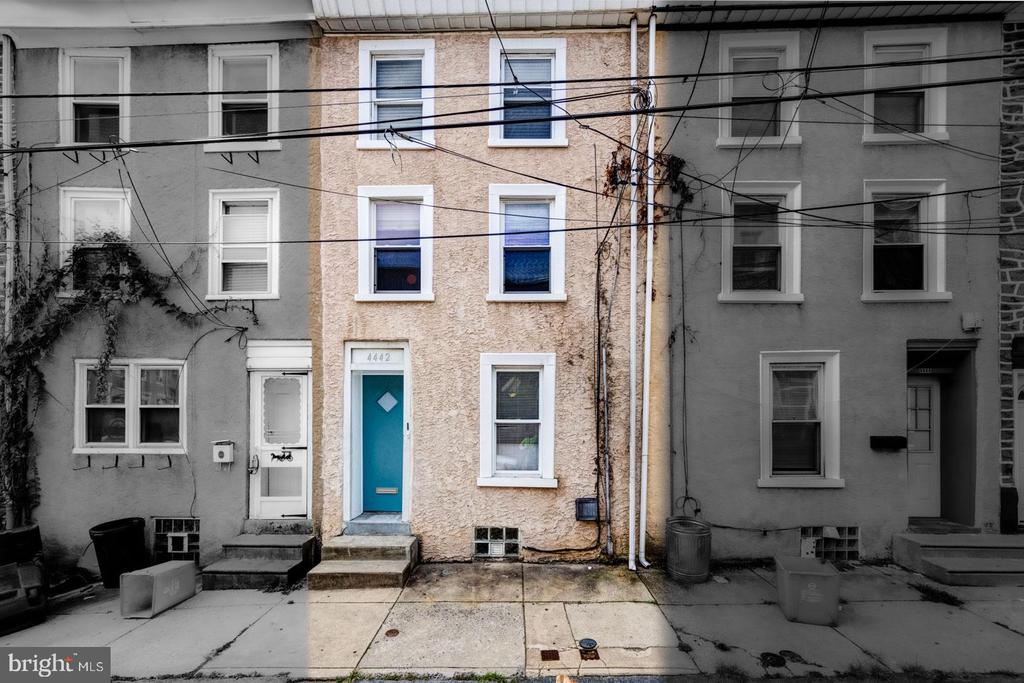 4442 BAKER STREET