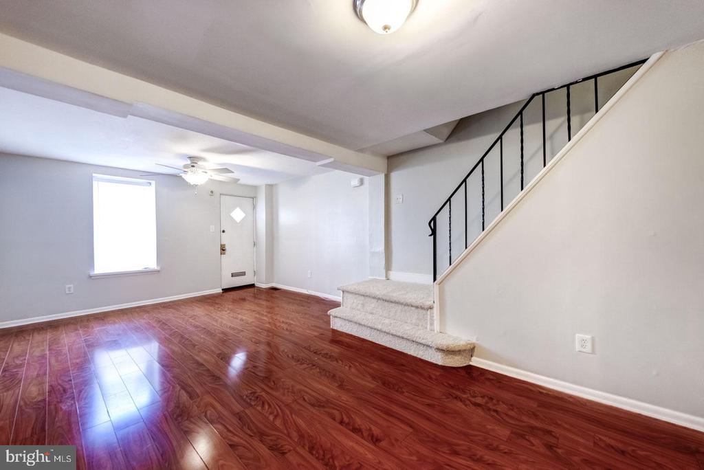 4442 BAKER STREET