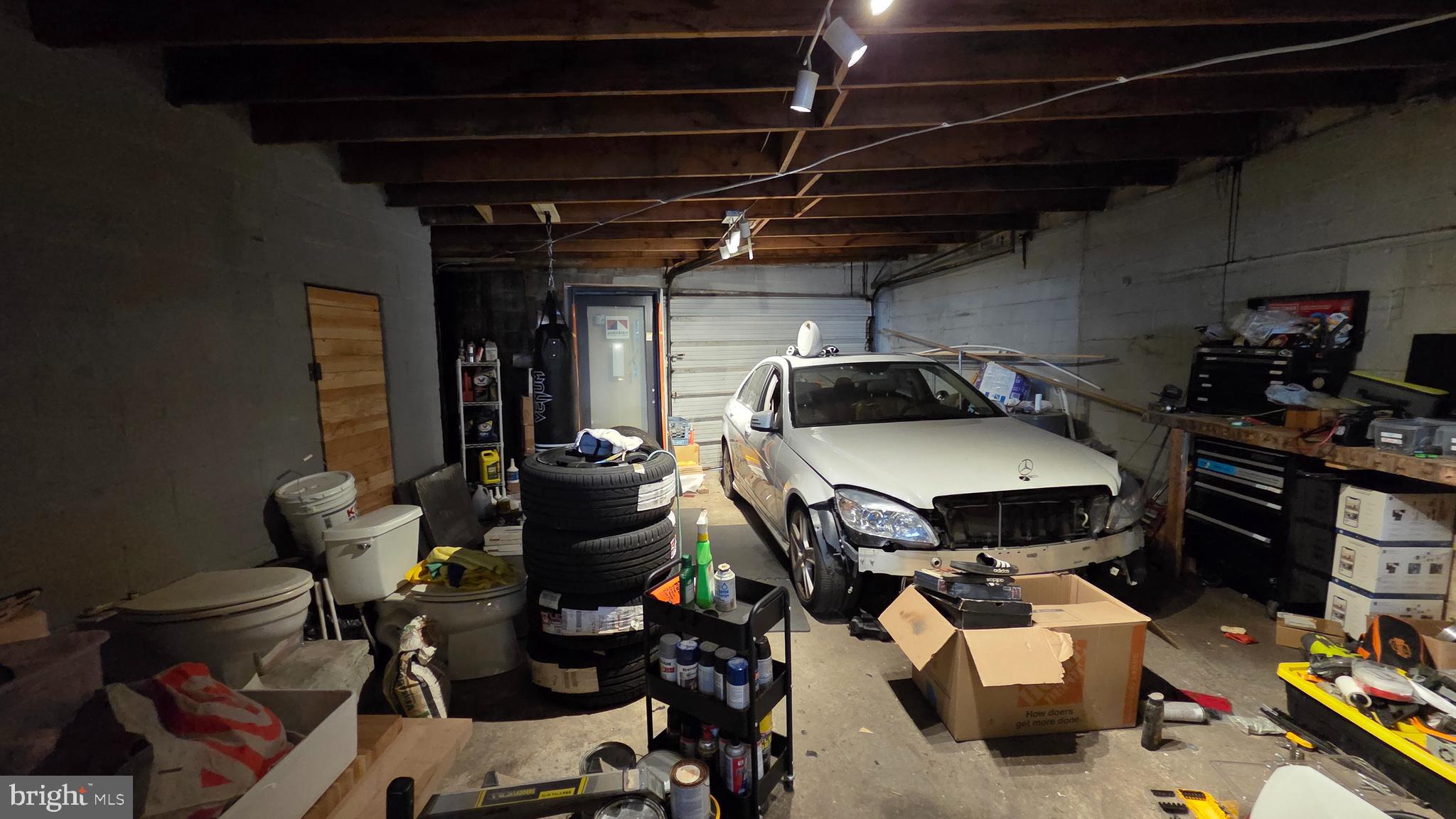 2607 FRANKFORD AVENUE