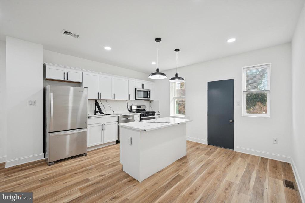 5510 ANGORA TERRACE