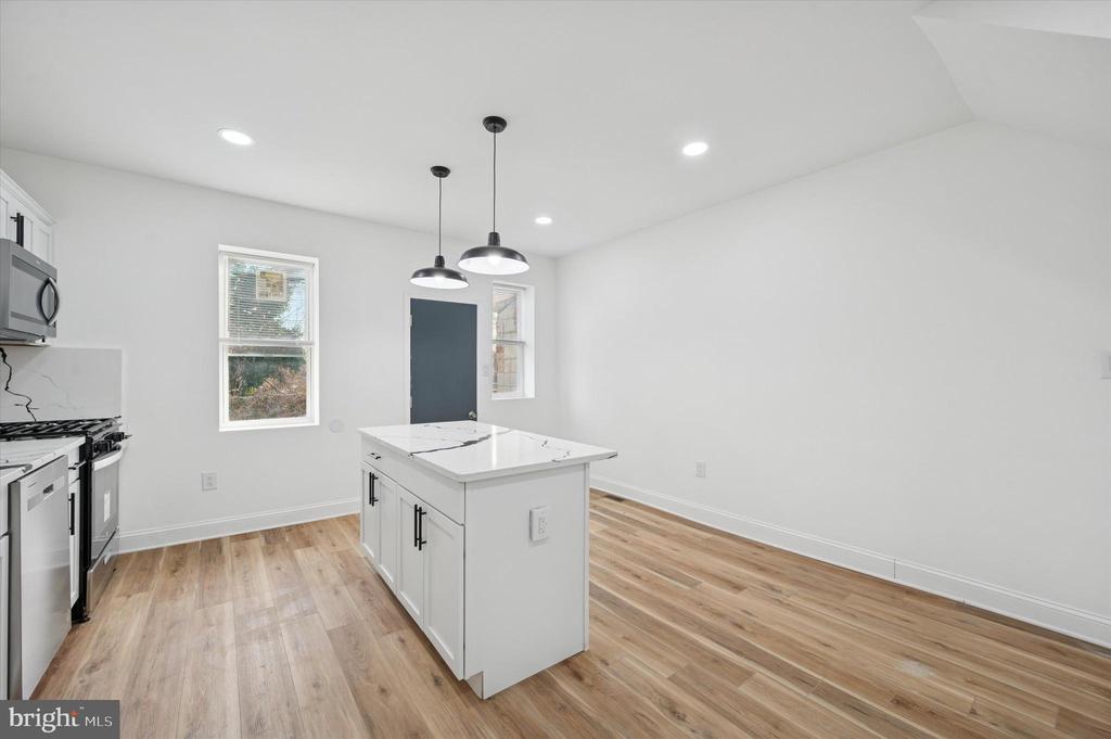 5510 ANGORA TERRACE