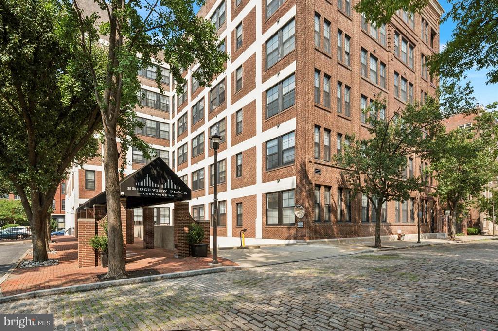315 NEW STREET 104