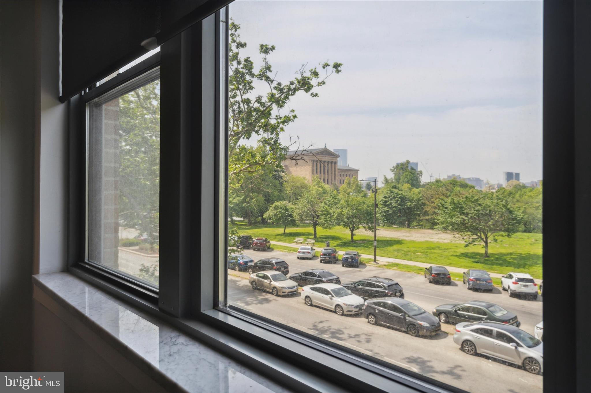 2601 PENNSYLVANIA AVENUE 212