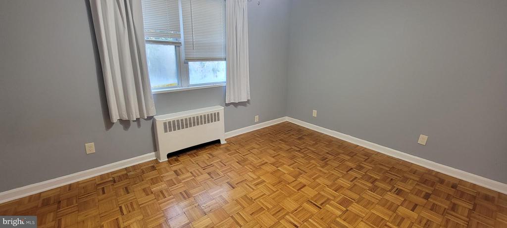 307 E CLARKSON AVENUE 1ST FLOOR