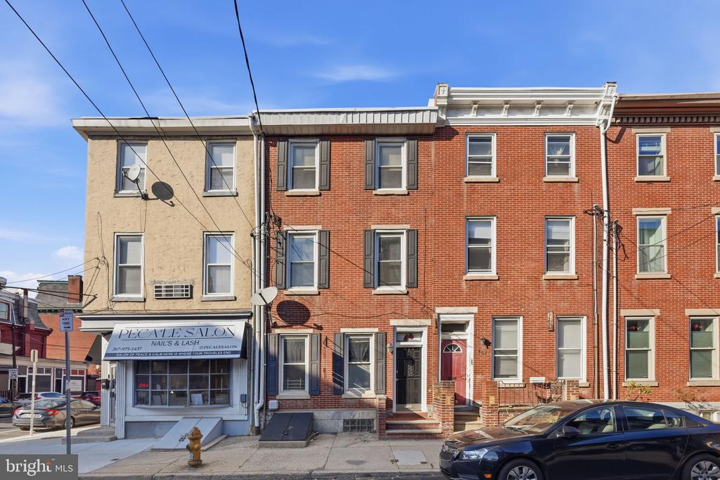 455 FAIRMOUNT AVENUE