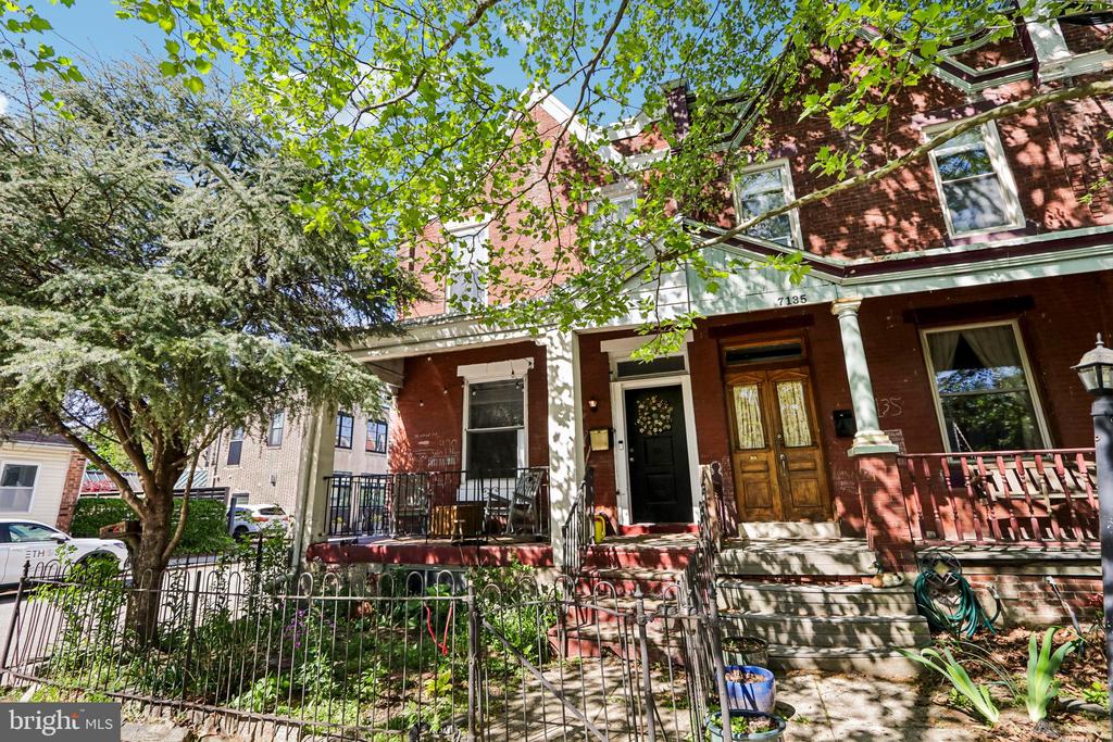 7137 BRYAN STREET