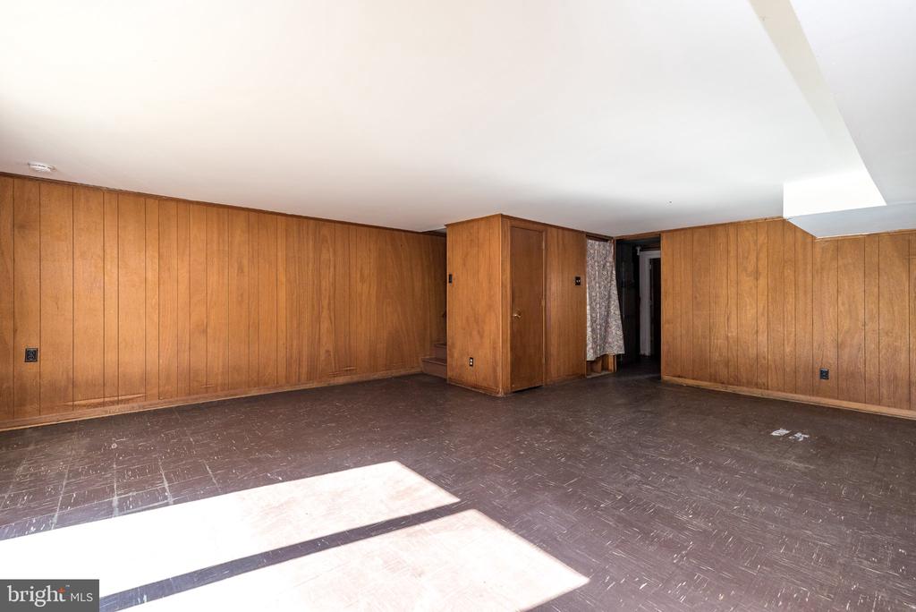 11921 COVERT ROAD