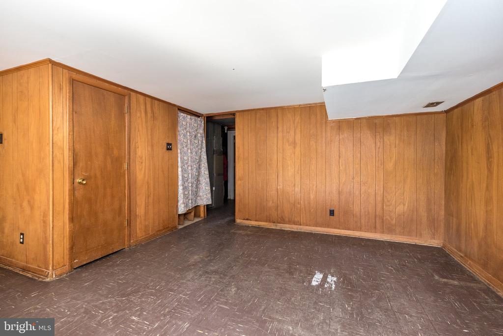 11921 COVERT ROAD