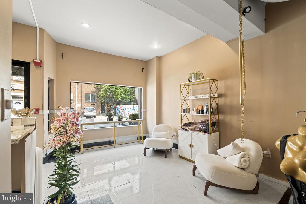 506 S 5TH STREET