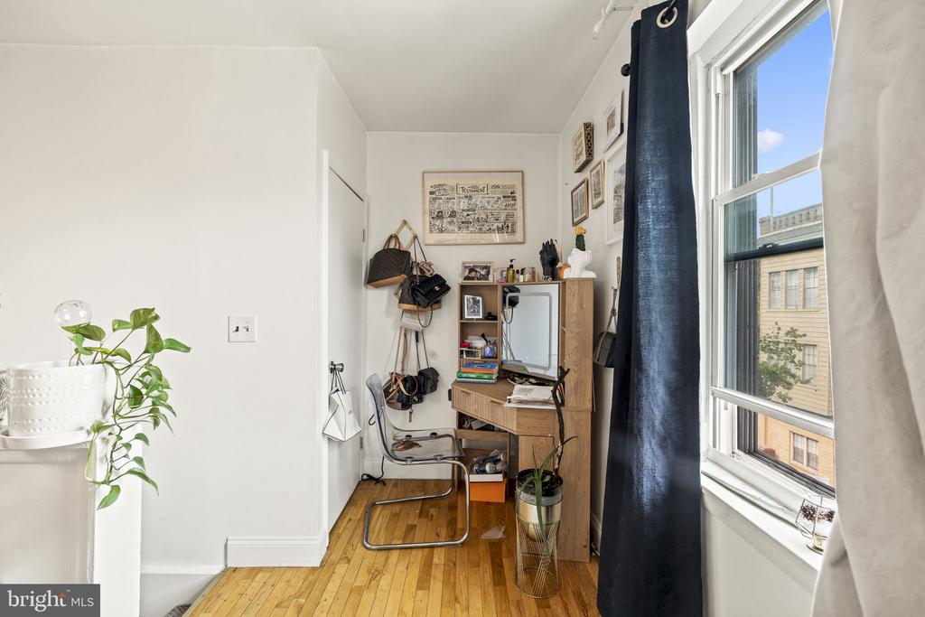506 S 5TH STREET