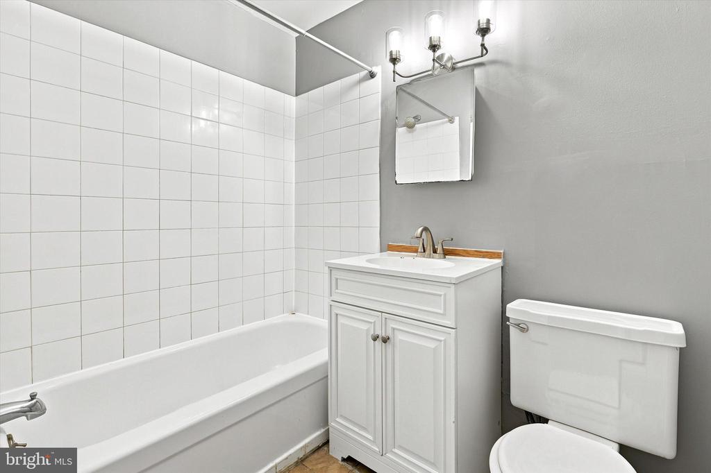 9182 RYERSON ROAD Unit: 2