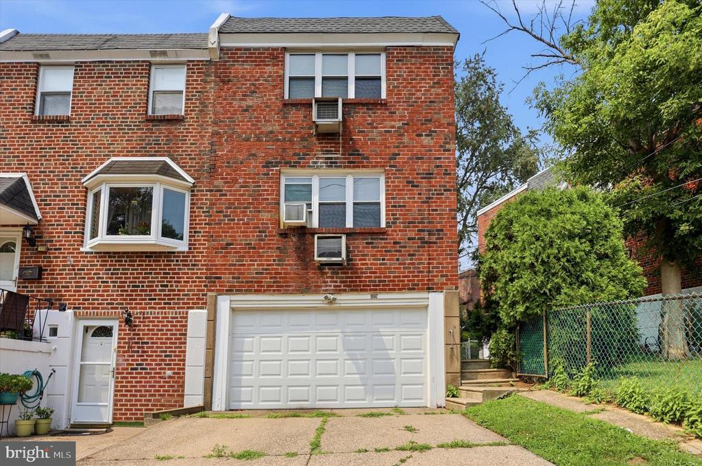 9182 RYERSON ROAD Unit: 2