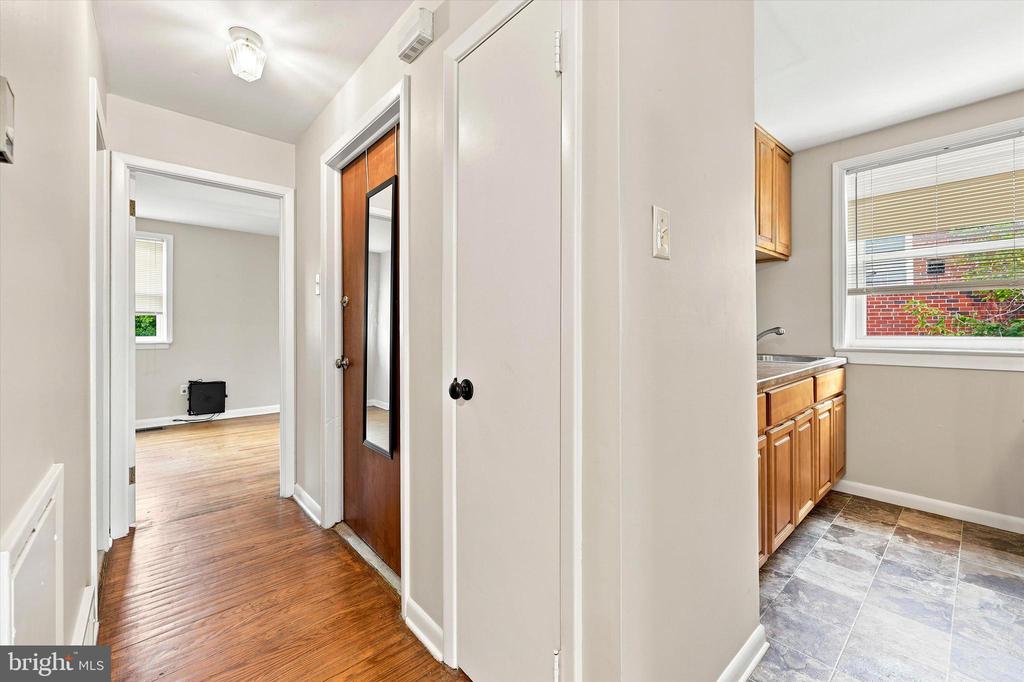 9182 RYERSON ROAD Unit: 2