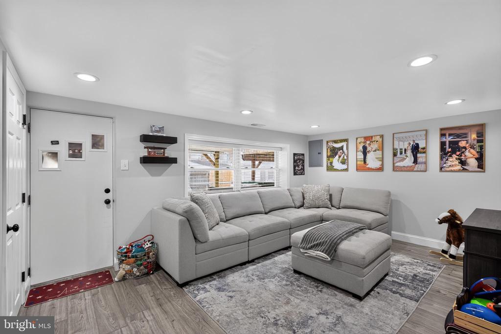 12621 RICHTON ROAD