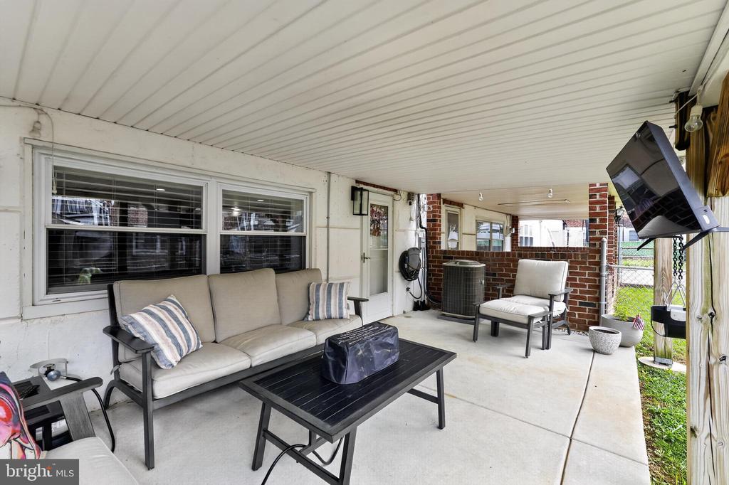 12621 RICHTON ROAD