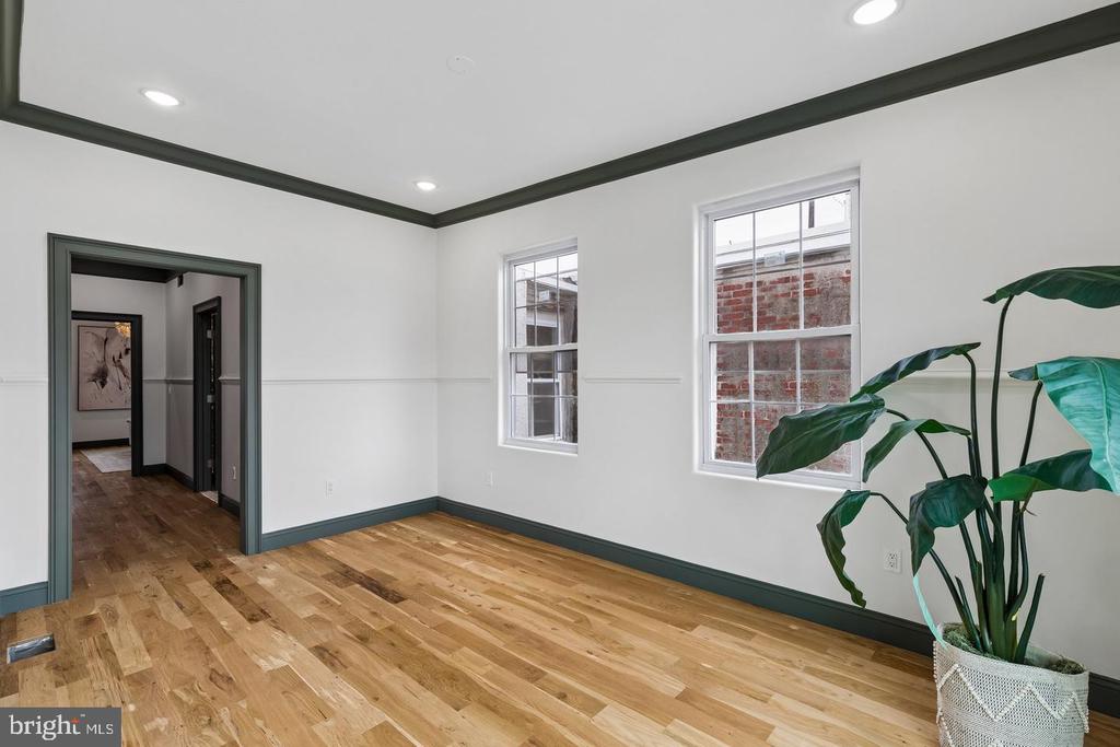 1731 CHRISTIAN STREET
