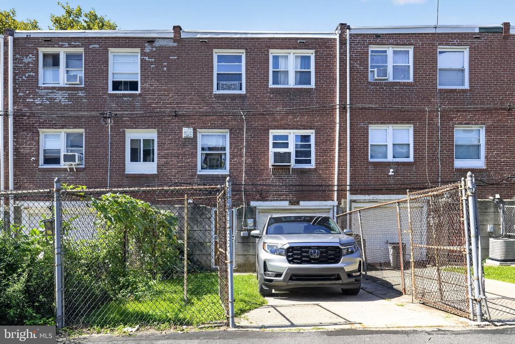 8081 FAYETTE STREET