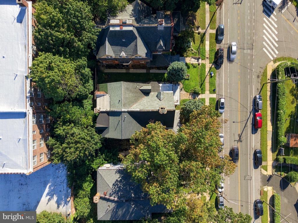 308 W UPSAL STREET