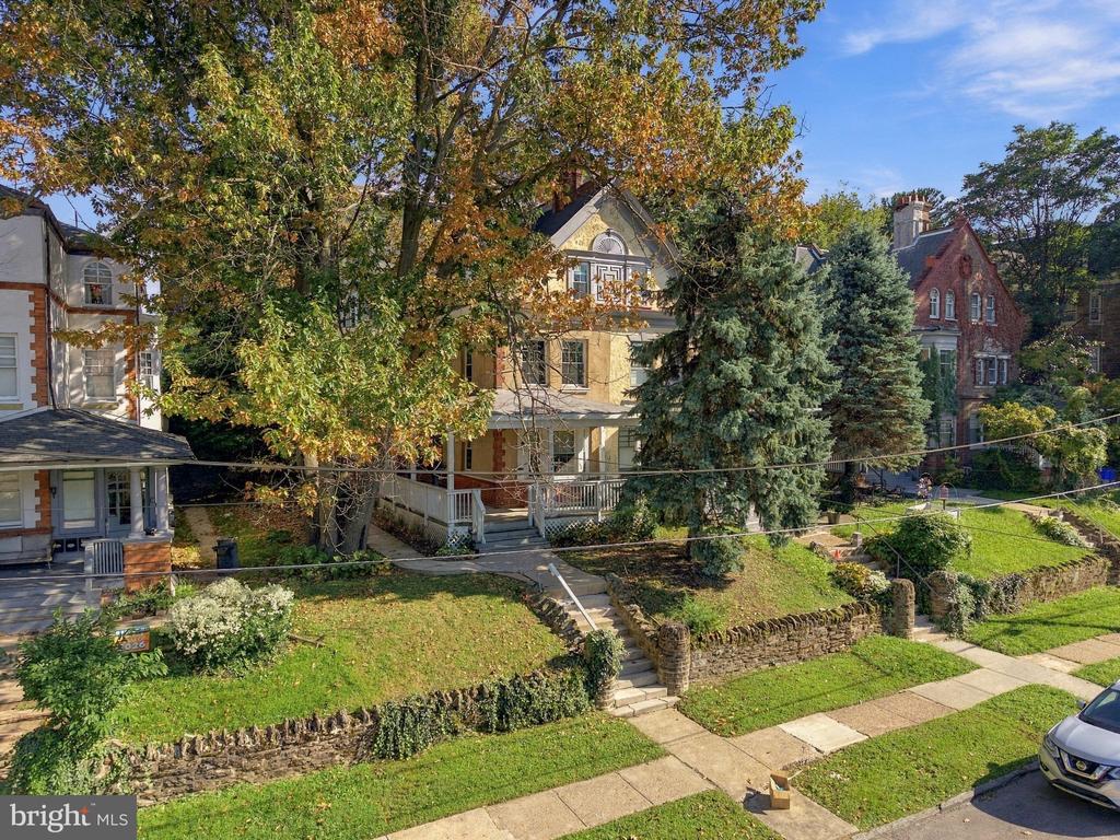 308 W UPSAL STREET