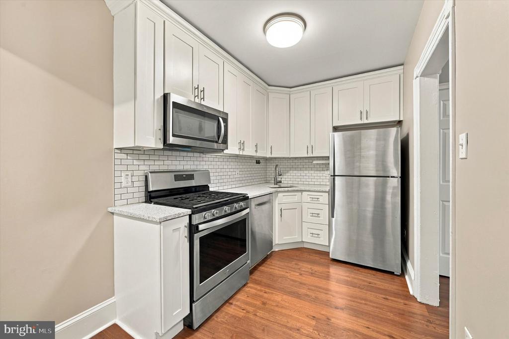4541 MANAYUNK AVENUE