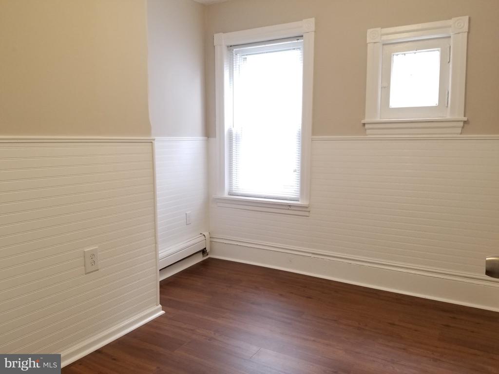 4541 MANAYUNK AVENUE
