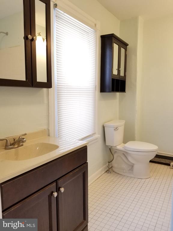 4541 MANAYUNK AVENUE