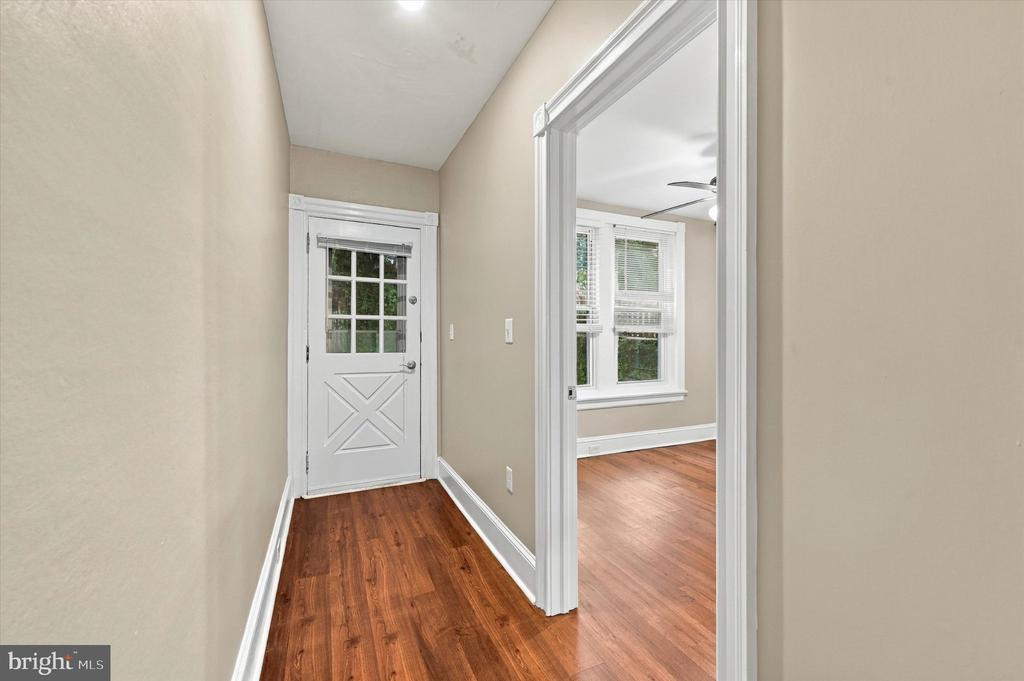 4541 MANAYUNK AVENUE
