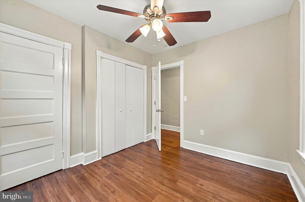 4541 MANAYUNK AVENUE
