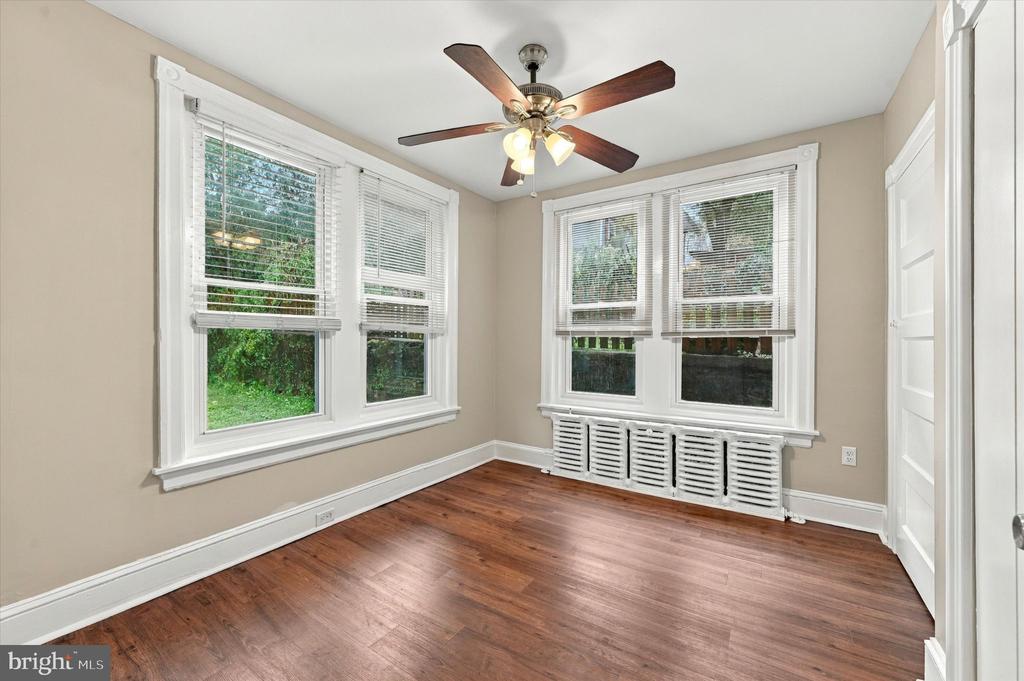 4541 MANAYUNK AVENUE