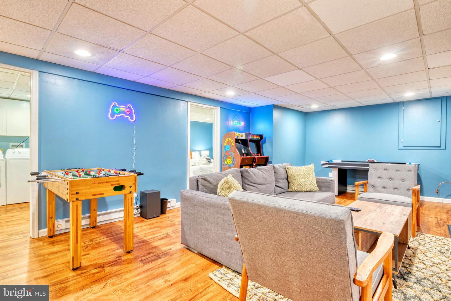 2255 S. Highpoint Dr
